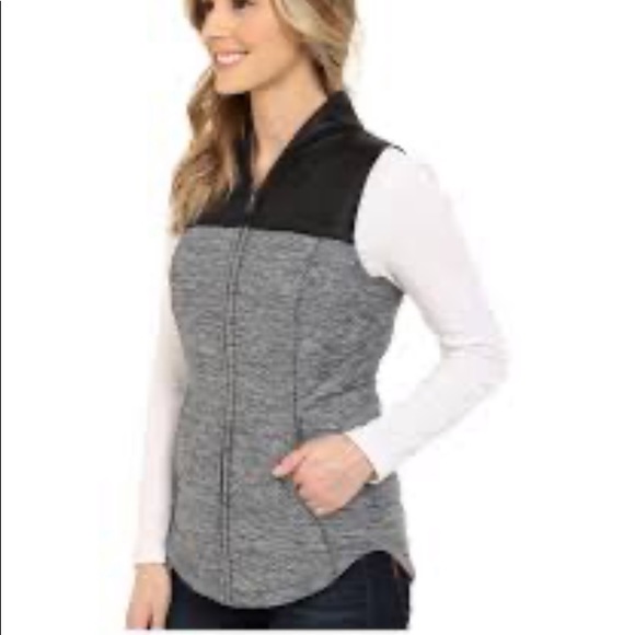 the north face pseudio vest